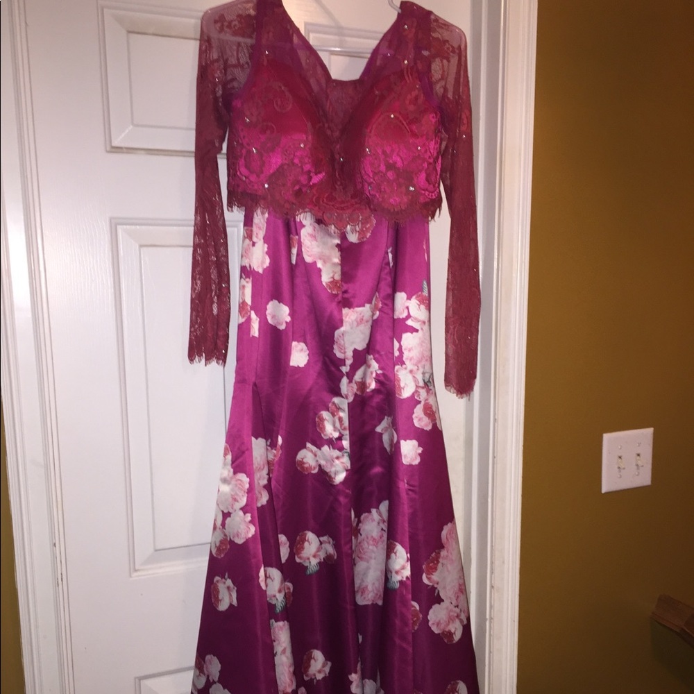 Sherri Hill prom dress